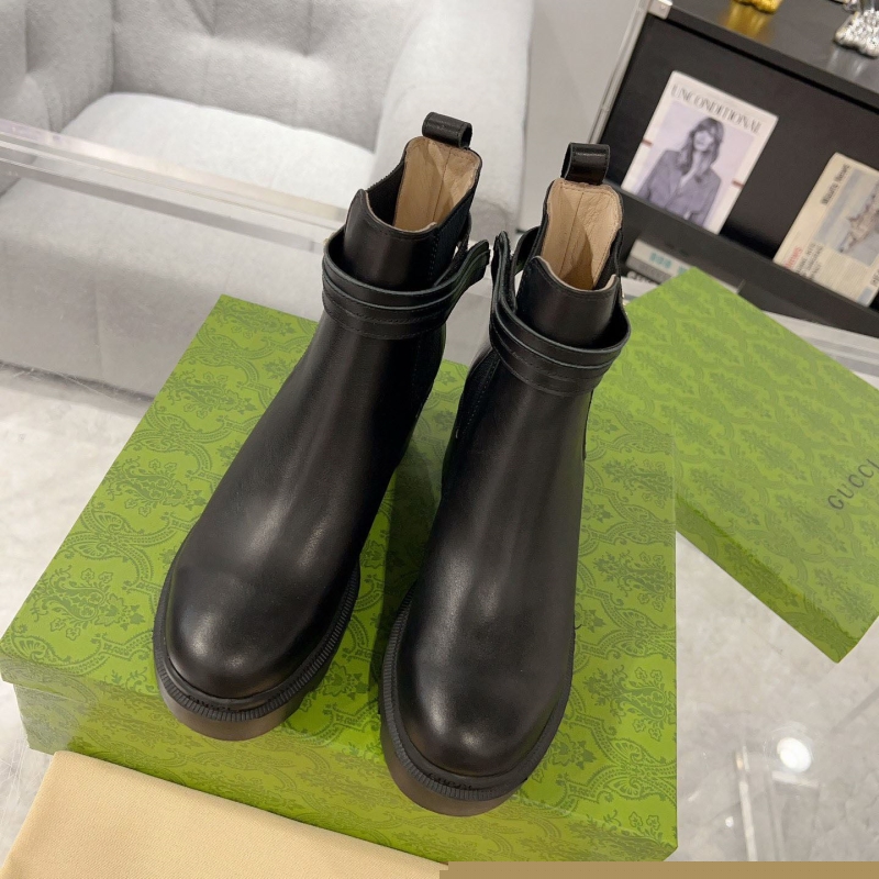 G*u*i boots